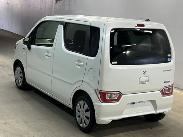 SUZUKI WAGON R 2018