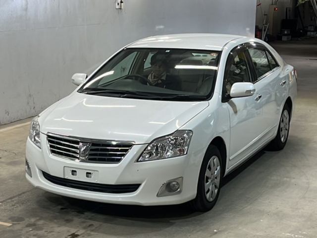 TOYOTA PREMIO 2010
