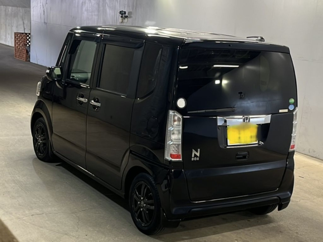 HONDA N BOX 2017