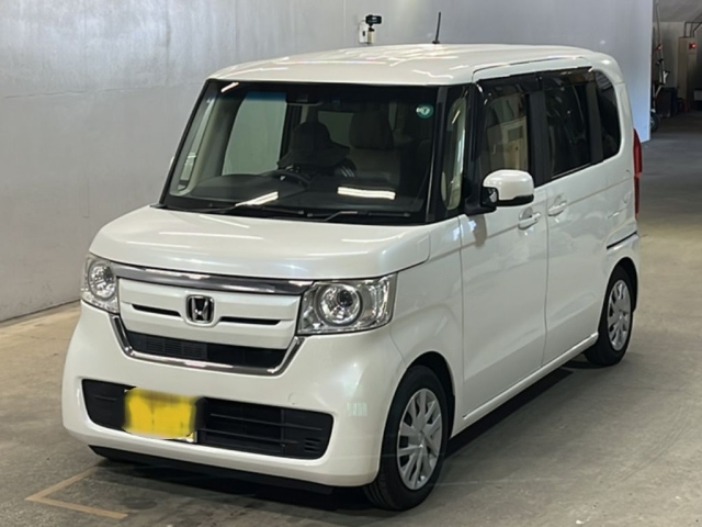 HONDA N BOX 2017
