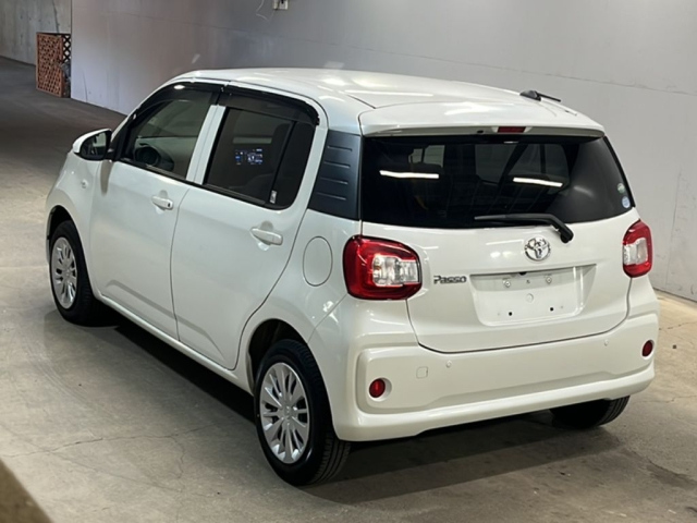 TOYOTA PASSO 2016