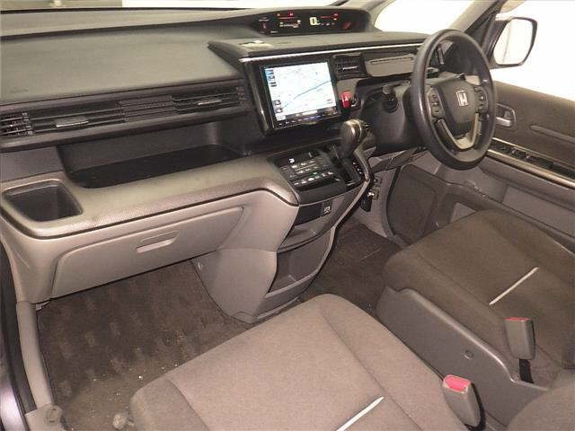 HONDA STEP WAGON 2015