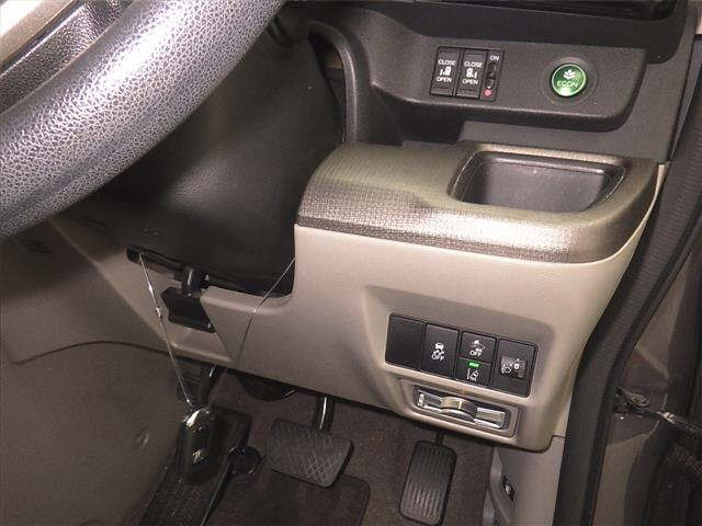 HONDA STEP WAGON 2015