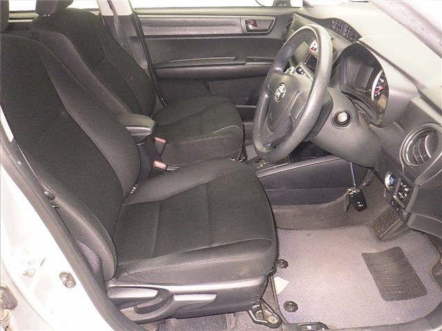 TOYOTA COROLLA AXIO 2020