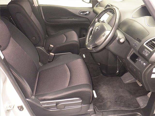 NISSAN SERENA 2012