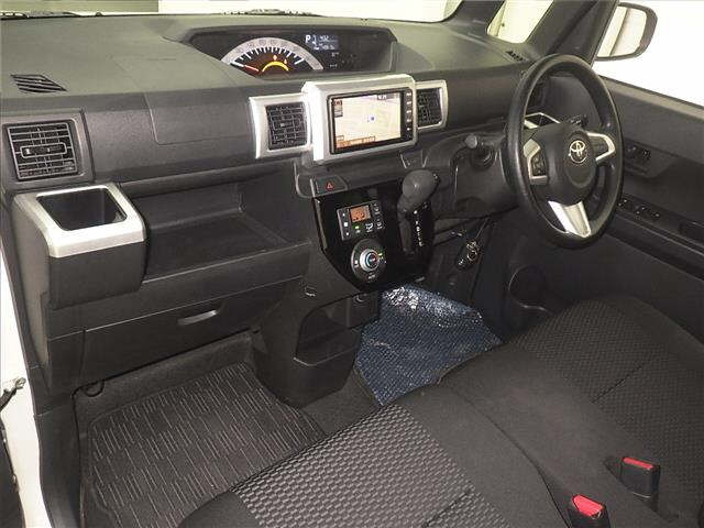 TOYOTA PIXIS MEGA 2019