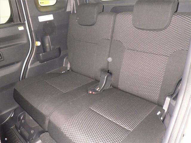 TOYOTA PIXIS MEGA 2019