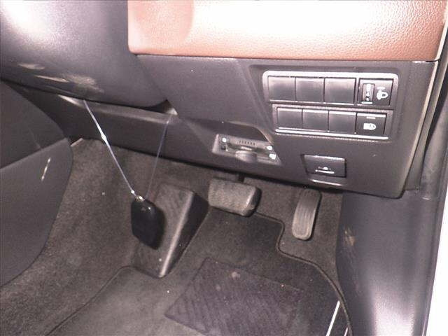 TOYOTA YARIS CROSS 2021