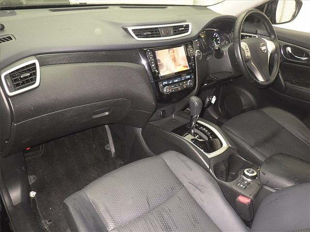 NISSAN X-TRAIL 2017