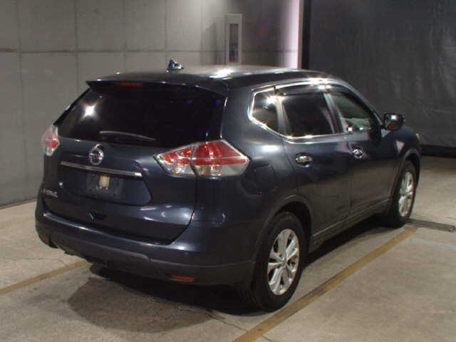 NISSAN X-TRAIL 2014