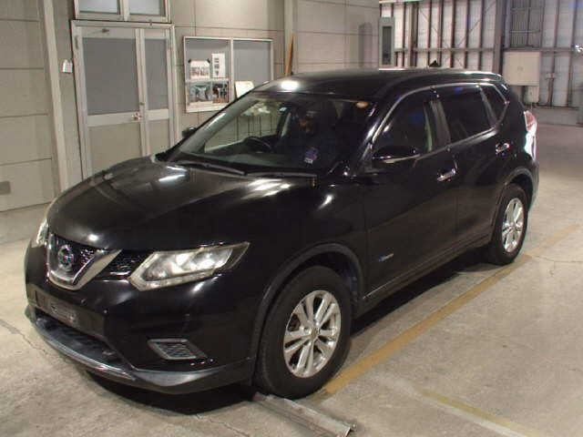 NISSAN X-TRAIL 2015