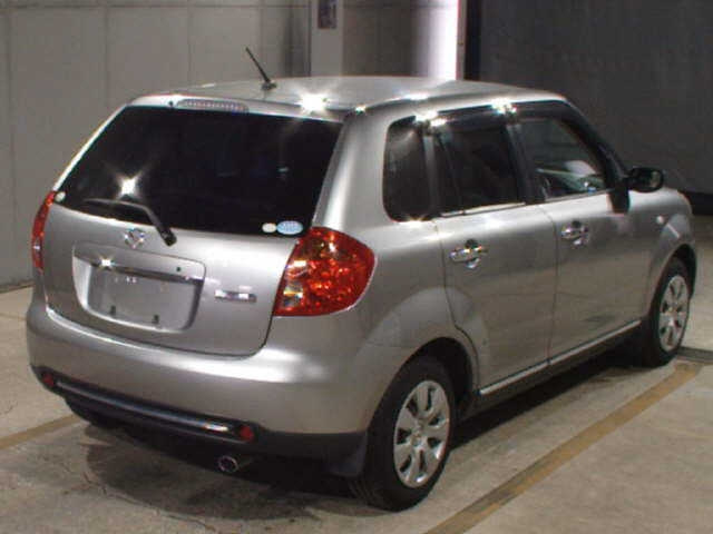 MAZDA VERISA 2012