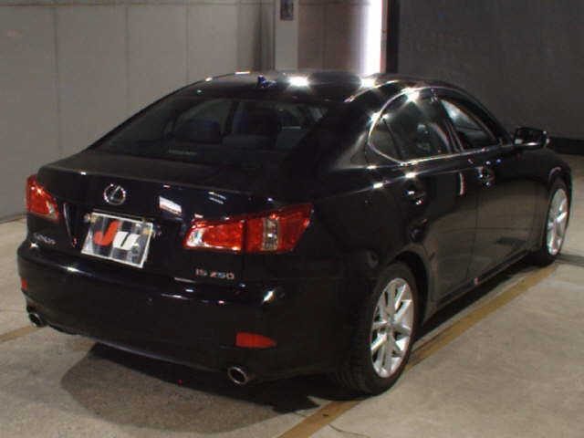 LEXUS IS 2010