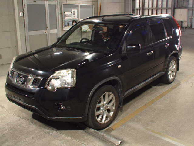 NISSAN X-TRAIL 2013