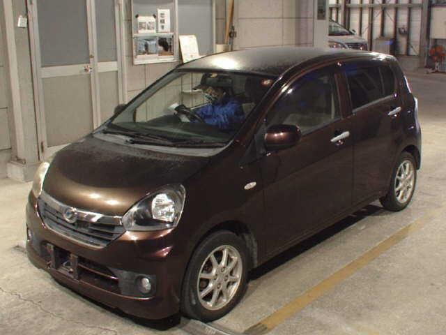 DAIHATSU MIRA E S 2014