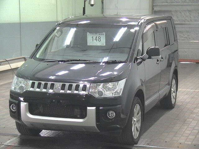 MITSUBISHI DELICA D5 2014