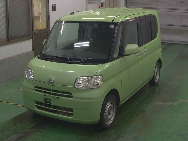 DAIHATSU TANTO 2012