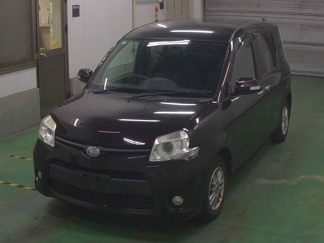 TOYOTA SIENTA 2012
