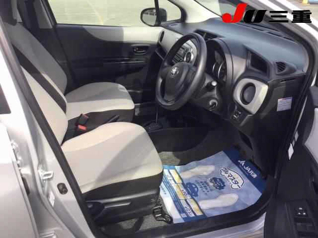 TOYOTA VITZ 2012