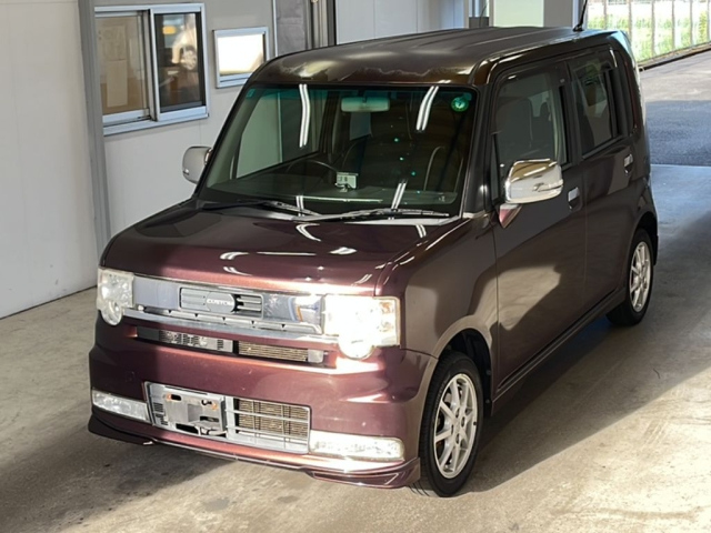 TOYOTA PIXIS SPACE 2013