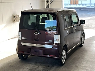 TOYOTA PIXIS SPACE 2013