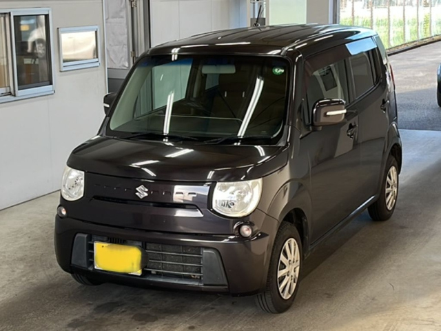 SUZUKI MRWAGON 2011