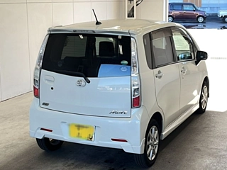 DAIHATSU MOVE 2012