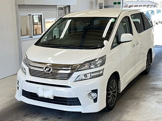 TOYOTA VELLFIRE 2013
