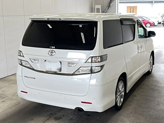 TOYOTA VELLFIRE 2009
