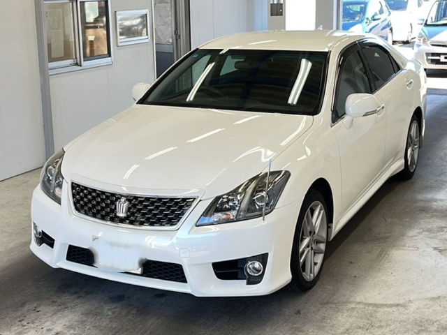 TOYOTA CROWN 2011