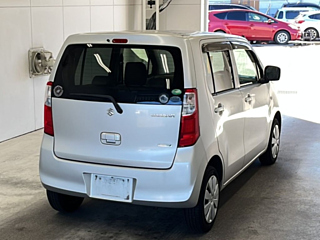 SUZUKI WAGON R 2013