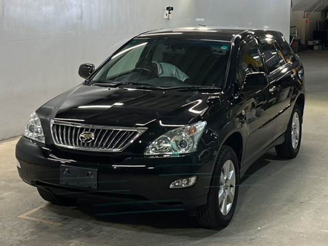 TOYOTA HARRIER 2011