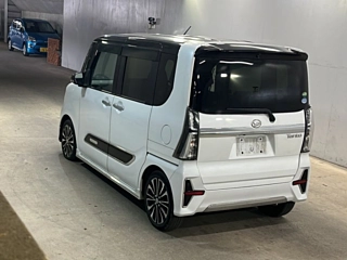 DAIHATSU TANTO 2020