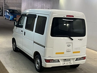 DAIHATSU HIJET VAN 2021