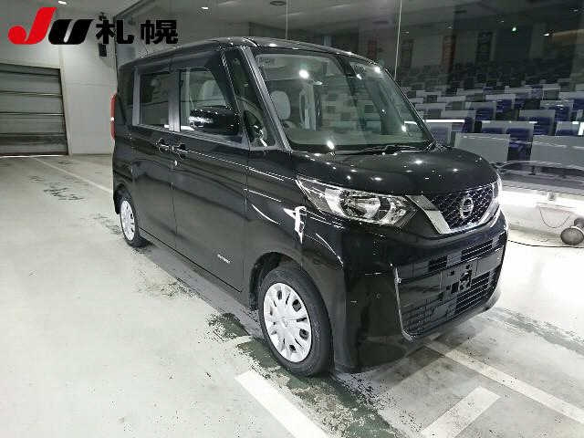 NISSAN ROOX 2020