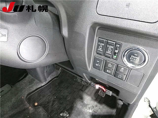 DAIHATSU TANTO 2018