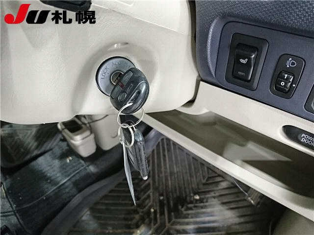 MITSUBISHI EK WAGON 2012