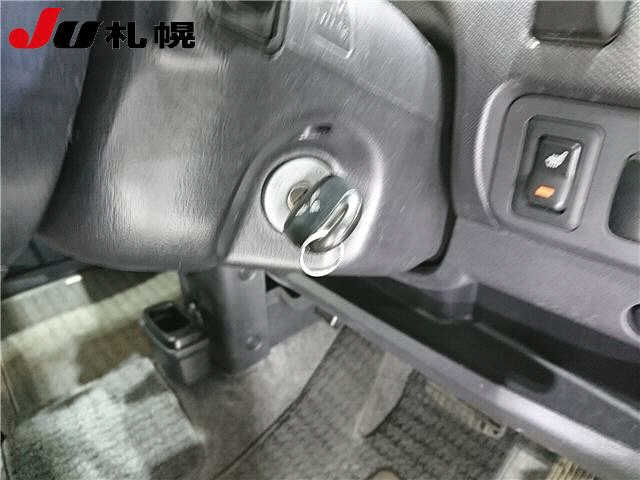 MITSUBISHI TOPPO 2012