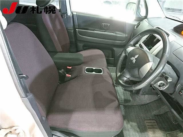 MITSUBISHI TOPPO 2012