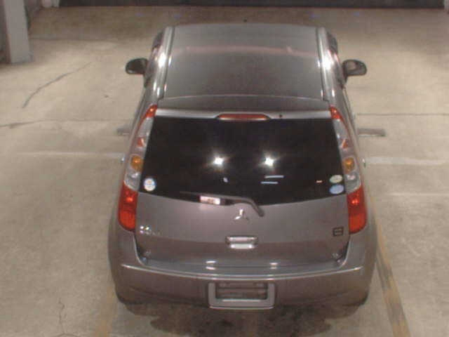 MITSUBISHI COLT 2011