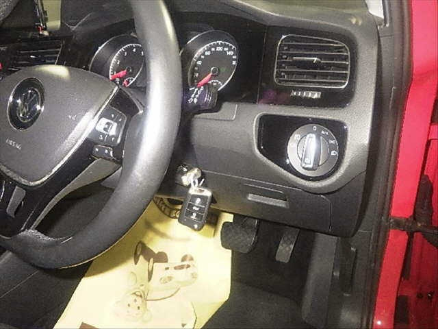 VOLKSWAGEN GOLF 2013