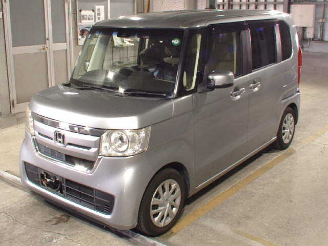 HONDA N BOX 2017
