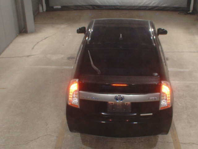 TOYOTA PRIUS PHV 2013