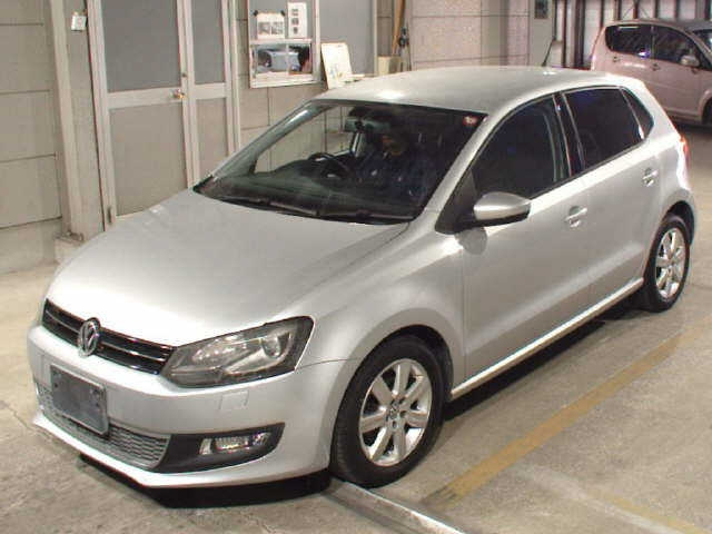 VOLKSWAGEN POLO 2012
