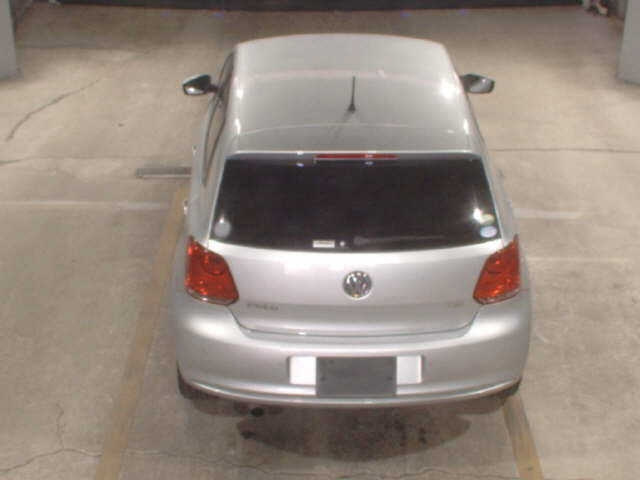 VOLKSWAGEN POLO 2012