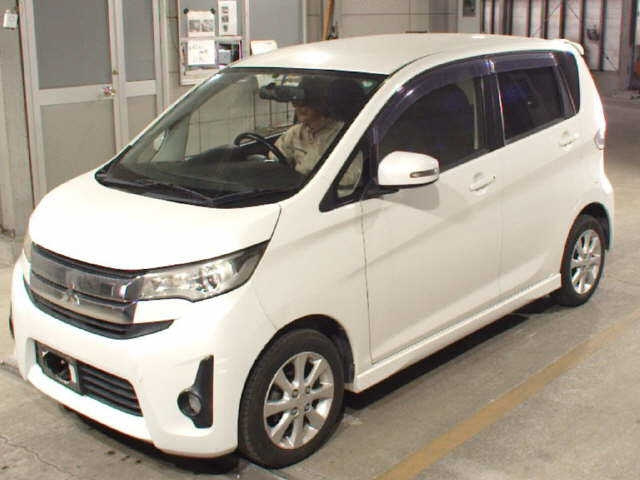 MITSUBISHI EK CUSTOM 2013