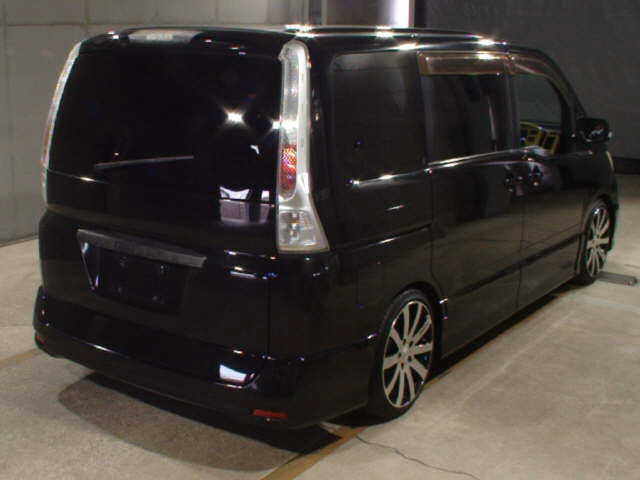 NISSAN SERENA 2009