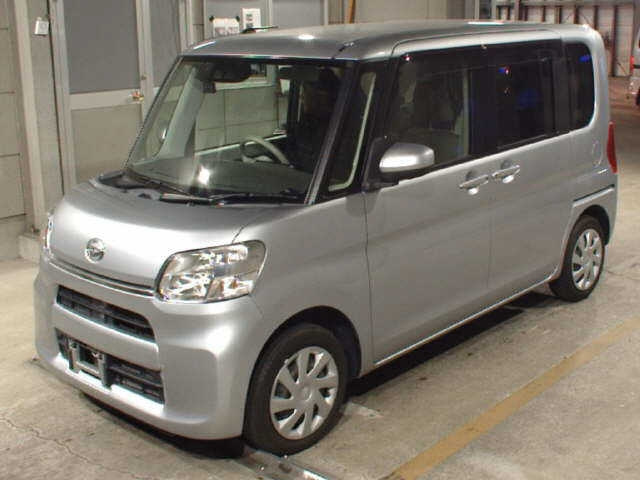 DAIHATSU TANTO 2018