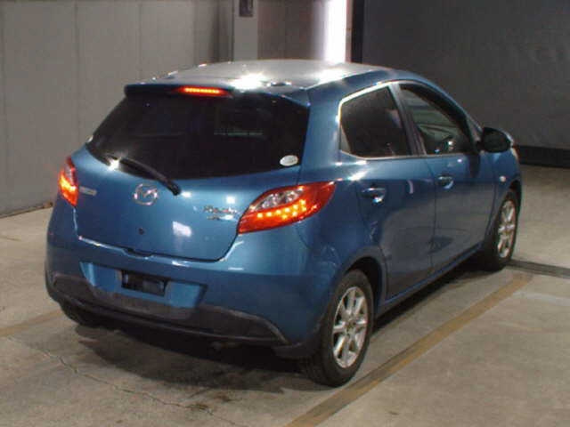 MAZDA DEMIO 2012