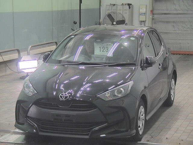 TOYOTA YARIS 2021